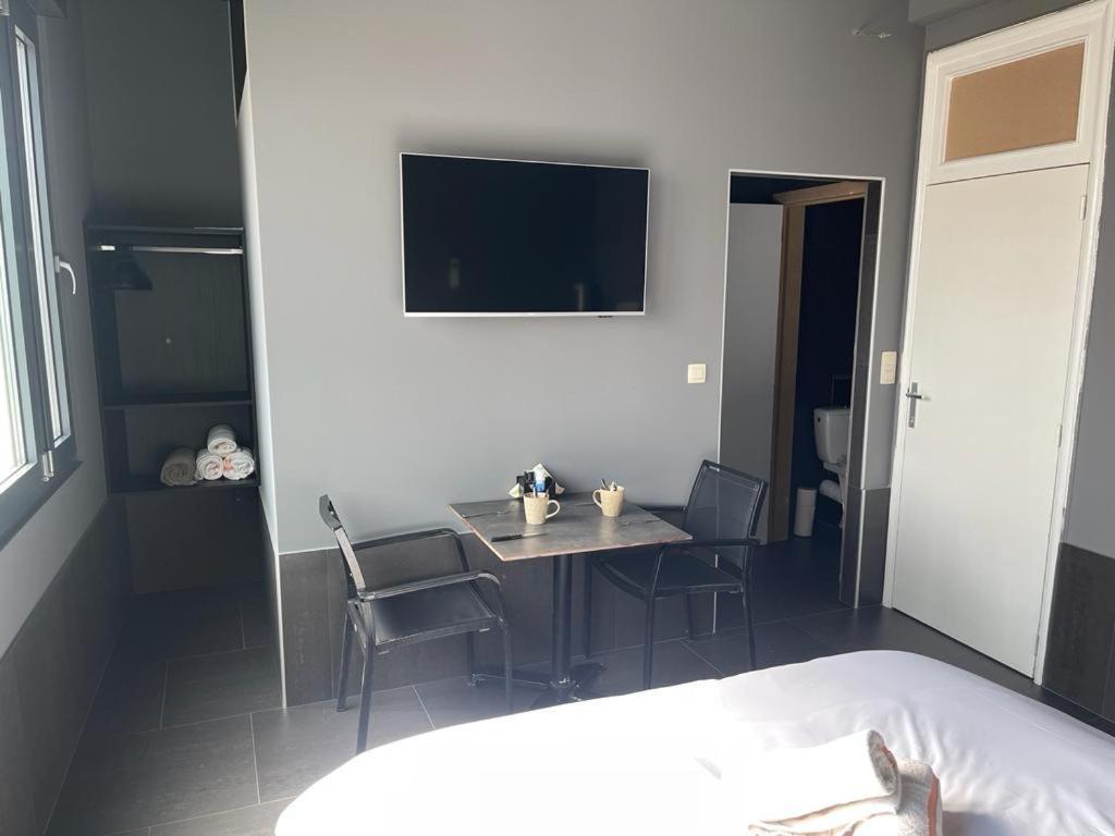 Logements Des Choraux Tournai Esterno foto