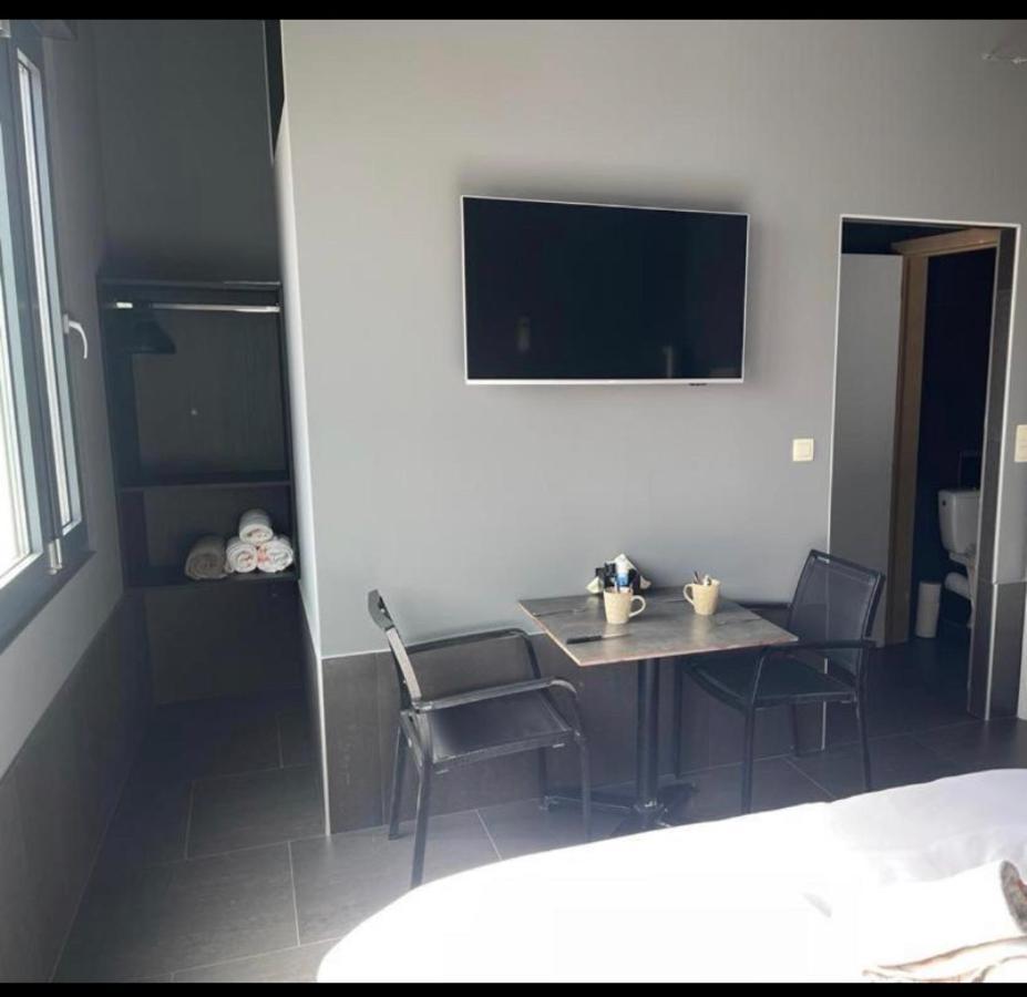 Logements Des Choraux Tournai Esterno foto