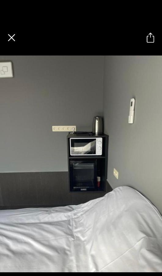 Logements Des Choraux Tournai Esterno foto