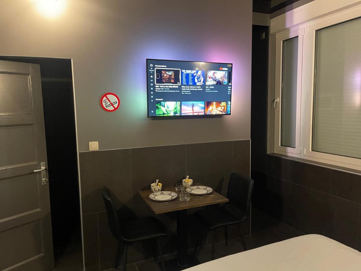 Logements Des Choraux Tournai Esterno foto